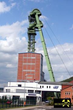 Schacht Kaiseroda III, Kaliwerk Kaiseroda in Merkers bei Bad Salzungen, Rhön, Thüringen, (D) (1) 31. Juli 2005.jpg